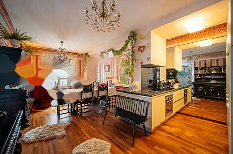 4,5-комнатная квартира в центральной части города: 3