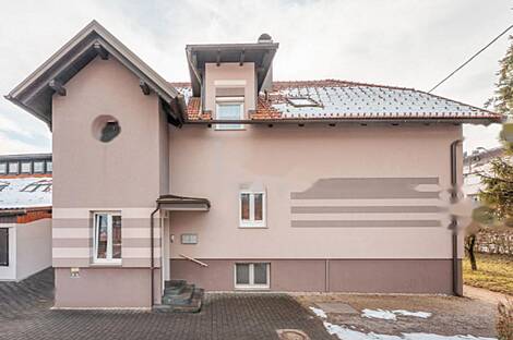 Квартира с тремя комнатами в Шишке: 17