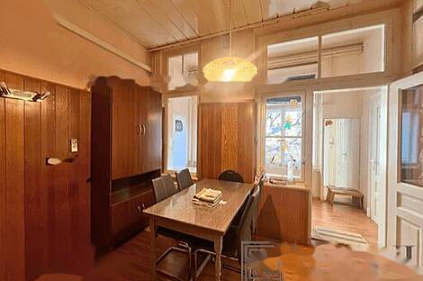 Двухкомнатная квартира в центре: 8