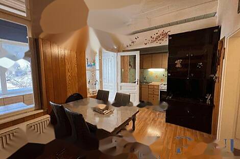 Двухкомнатная квартира в центре: 12