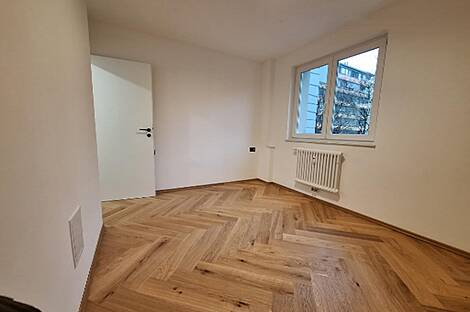 Двухкомнатная квартира в Новые Ярше: 15