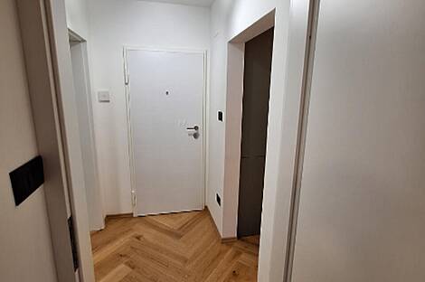 Двухкомнатная квартира в Новые Ярше: 18