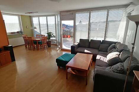 Новая квартира с четырьмя комнатами в Долгом Мосту: 2