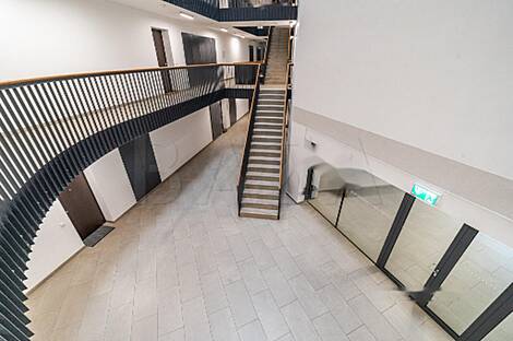 Квартира с тремя комнатами в центральной части города: 12