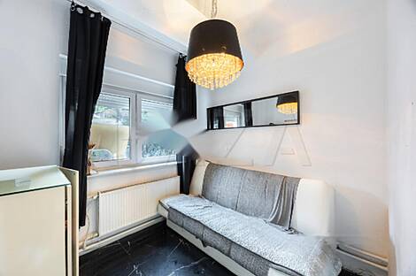 4-комнатная квартира в районе Новый Льйубляне: 5