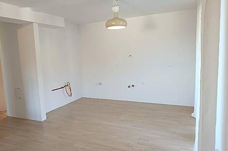 Двухкомнатная квартира в районе Новая Раковник, недалеко от центра: 2