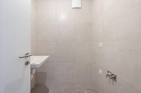 Двухкомнатная квартира, Любляна, район Мосте: 4