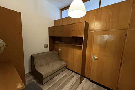 Центральная двухкомнатная квартира: 6