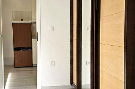 Двухкомнатная квартира в центре: 8