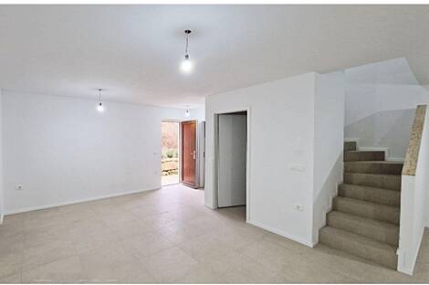 Квартира с четырьмя комнатами в поселке Новые Сечовля.: 17