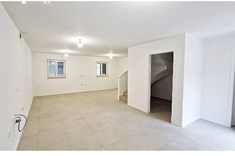 Квартира с четырьмя комнатами в поселке Новые Сечовля.: 20