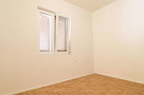 Трехкомнатная квартира в Копере: 14