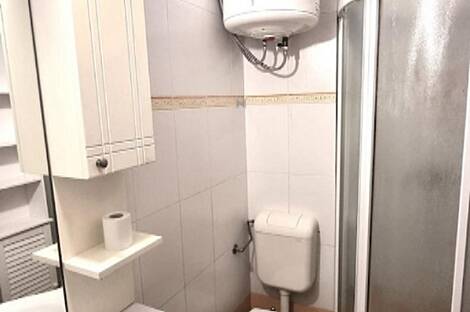 Квартира в Копере с четырьмя комнатами: 12