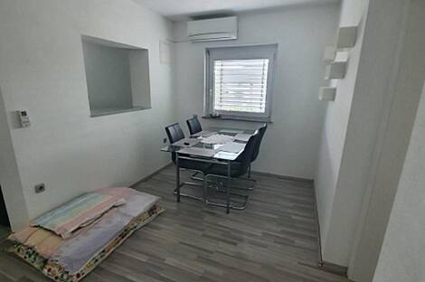 Дом в районе Бежиград с террасой.: 11