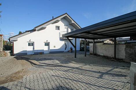 Здание в Любляне, район Мосте: 21