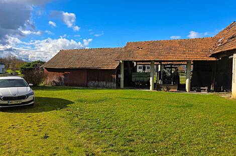 Дом, сельское хозяйство в Лукавцах: 4