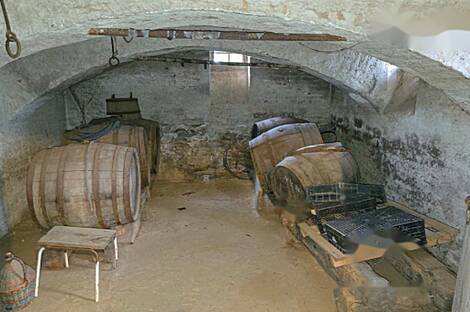 Дом, сельское хозяйство в Лукавцах: 24