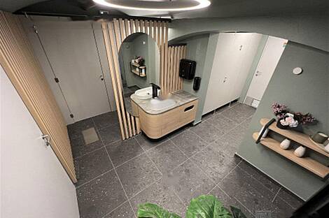 Центральное коммерческое пространство: 3