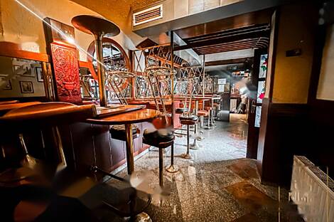 Торговая площадь Поляне: 5