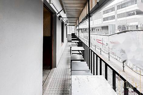 Торговая площадь Поляне: 8