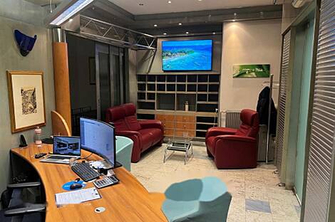 Офисное здание ВТЦ Бежиград: 1