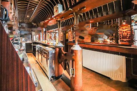 Торговое помещение в центре: 3