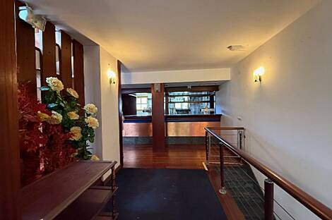 Дом Брежье с коммерческими площадями: 10