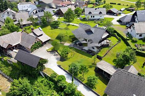 Дом с двумя этажами в Бегуние-на-Гореньском: 1