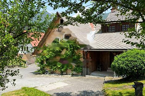 Дом с двумя этажами в Бегуние-на-Гореньском: 10