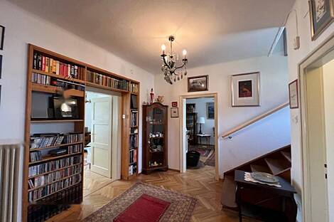 Дом в Бледе: 14