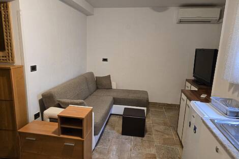 Квартира с одной комнатой в Изоле: 1