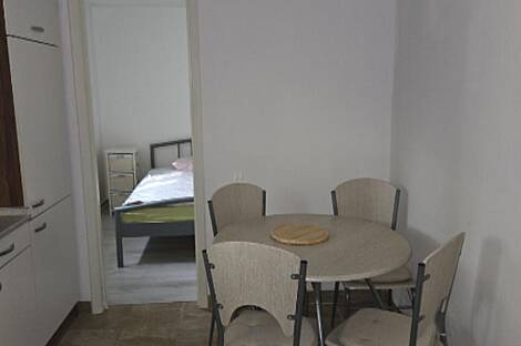 Квартира с одной комнатой в Изоле: 4