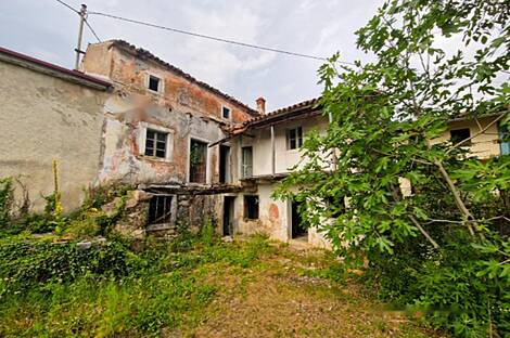 Дом, Горянско: 8