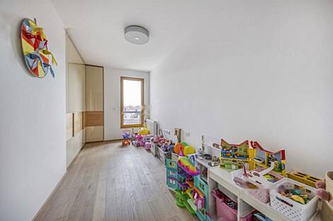 Четырёхкомнатная квартира в Новом БРДО: 15