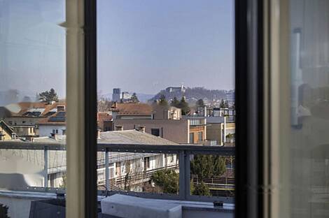 Четырёхкомнатная квартира в Новом БРДО: 18