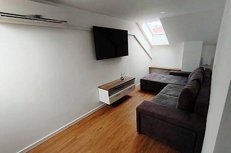 Жилье на Бисовике: 1