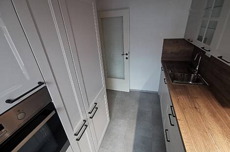 Новая квартира 3,5 комнаты в районе Любляна Кошезе.: 3