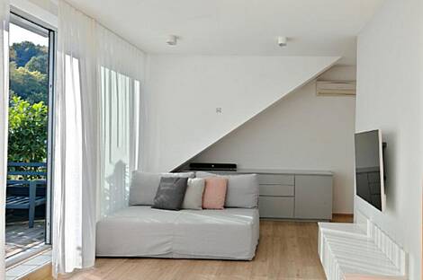 Пятикомнатная и более квартира в Подутике: 10