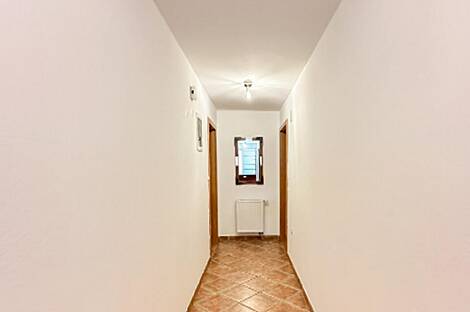 Квартира из трех комнат расположена на Виче: 8