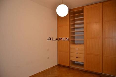 Трехкомнатная квартира в центре: 10