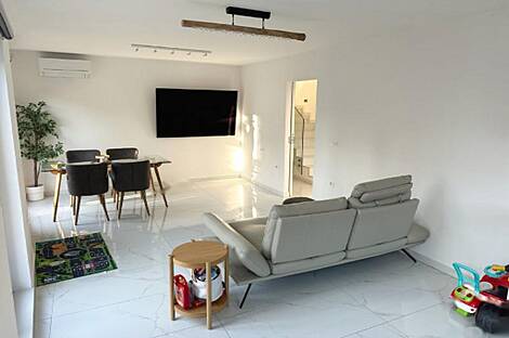 Дом в Копере: 2