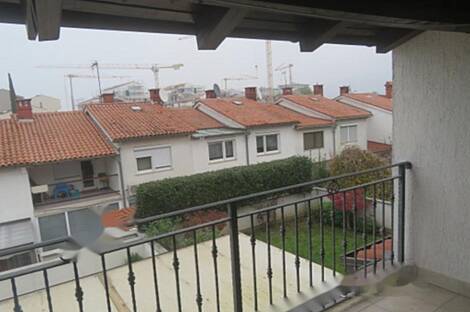 В Ягодье дом с террасой: 17