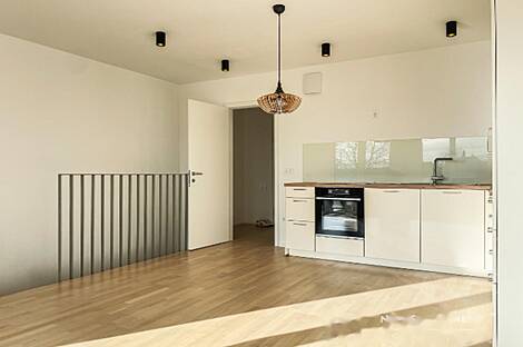 Трехкомнатная квартира, Новый Залог: 5