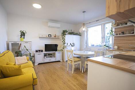 Двухкомнатная квартира в Ново Мургле.: 4