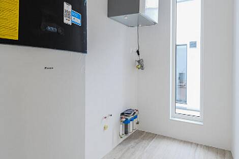 Жилье, включающее более пяти комнат, расположенное в районе Ново Подутик.: 19