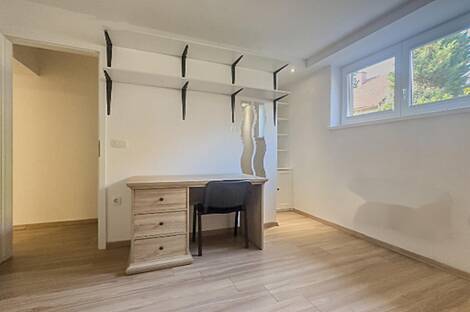 3-комнатная квартира в районе Бежиград.: 12