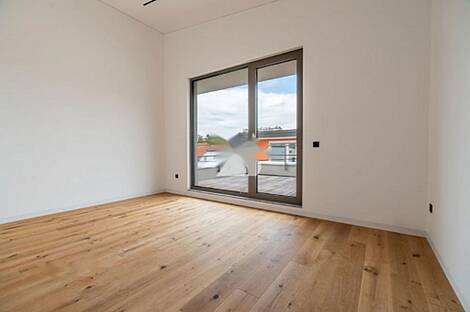 Новый многокомнатный дом в Любляне, район Бежиград.: 10