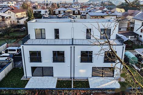 Дом на две семьи в Рожна Долина.: 1