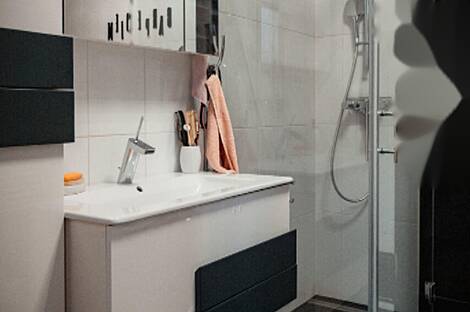 2-комнатная квартира, расположенная в центре: 12