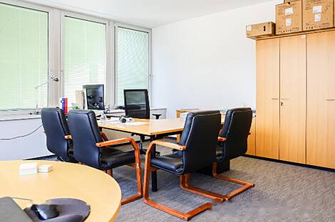 Центральное коммерческое пространство: 1